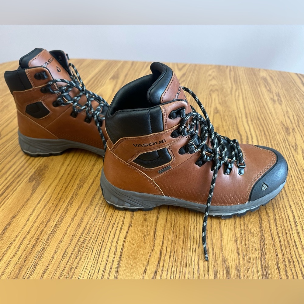Vasque Women's Vibram Gore-Tex Brown and Black Lace Up Boots 9.5M - Picture 4 of 9